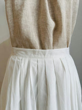 Load image into Gallery viewer, LUNA SKIRT white