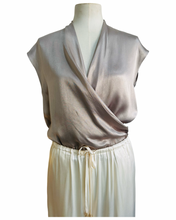 Load image into Gallery viewer, LAUREN TOP silver