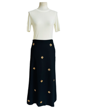 Load image into Gallery viewer, PEUT SKIRT black