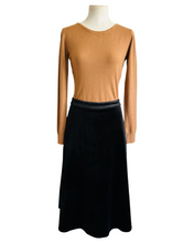 Load image into Gallery viewer, HARLEM SLIM FIT CREW amber