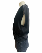 Load image into Gallery viewer, GRETA TOP black