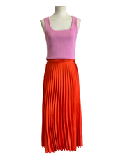 Load image into Gallery viewer, HYACINTH SKIRT red