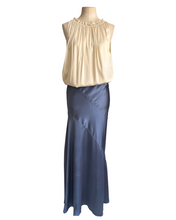 Load image into Gallery viewer, CADIZ SKIRT cobalt