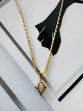 Load image into Gallery viewer, AZORES PENDANT 18k gold necklace by DAISY LOURDES BIJOUX