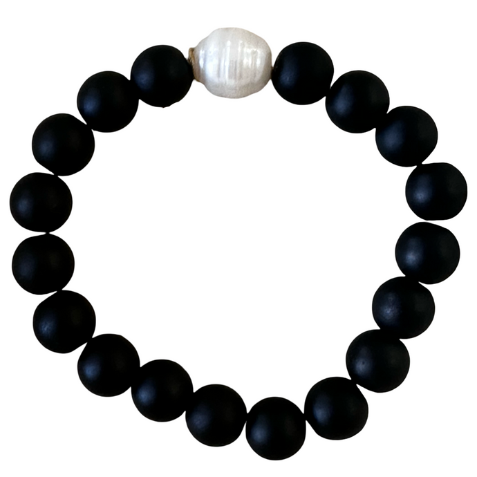 PEARL+BLACK BEAD BRACELET by DAISY LOURDES BIJOUX
