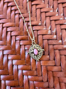 CHAPELLE PENDANT NECKLACE