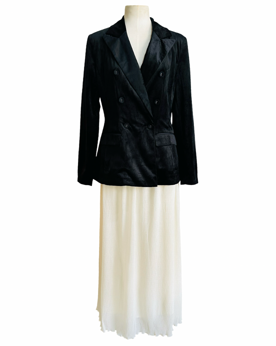 HEARTBREAKER VELVET BLAZER
