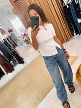 Load image into Gallery viewer, STATUS QUO TOP white