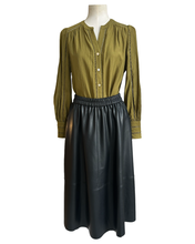 Load image into Gallery viewer, BETHANY BLOUSE khaki