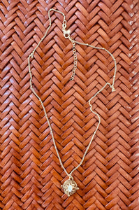 CHAPELLE PENDANT NECKLACE