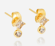 Load image into Gallery viewer, BIJOUX EARRING 114 diamonte studs