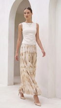 Load image into Gallery viewer, ANTIK BLUR HORIZONS SKIRT